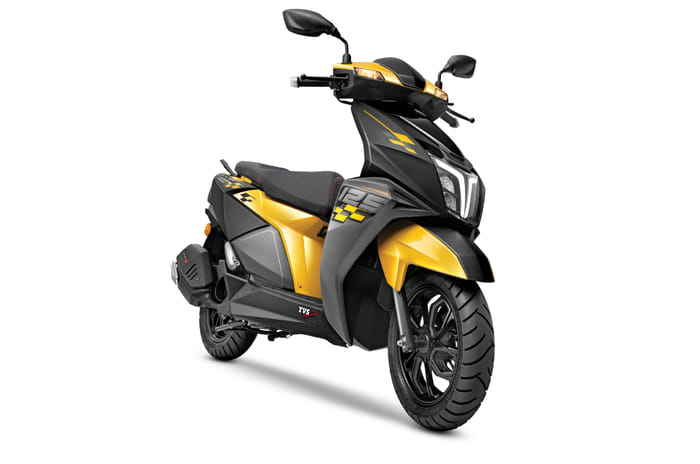 10 most fun to ride bikes, scooters under Rs 1.5 lakh